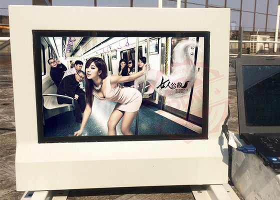 65 인치 Tft 타입 바닥 서있는 순수한 야외 디지털 사이니지 광고용 방수