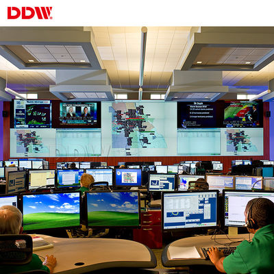 1.8 밀리미터 CCTV 비디오는 500 알이 반대 55개의 인치 해상도 1920*1080을 벽으로 둘러쌉니다 - 글레어