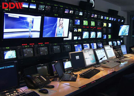 2개 Ｘ HDMI 입력, DVI 입력, VGA 입력과 큰 실내 CCTV 비디오 월